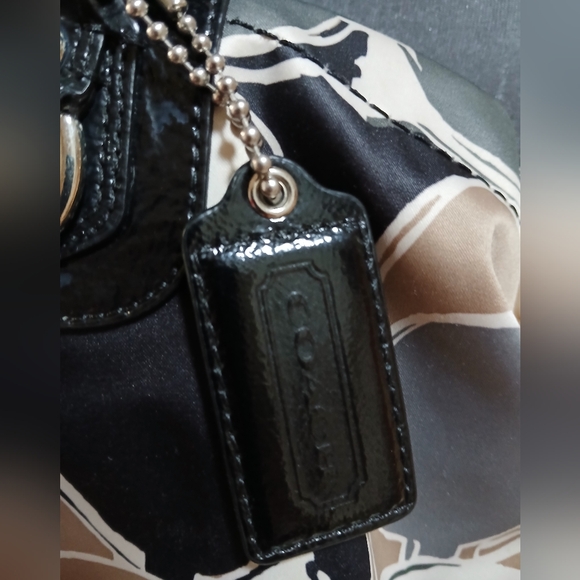 Coach Bag - Picture 3 of 6